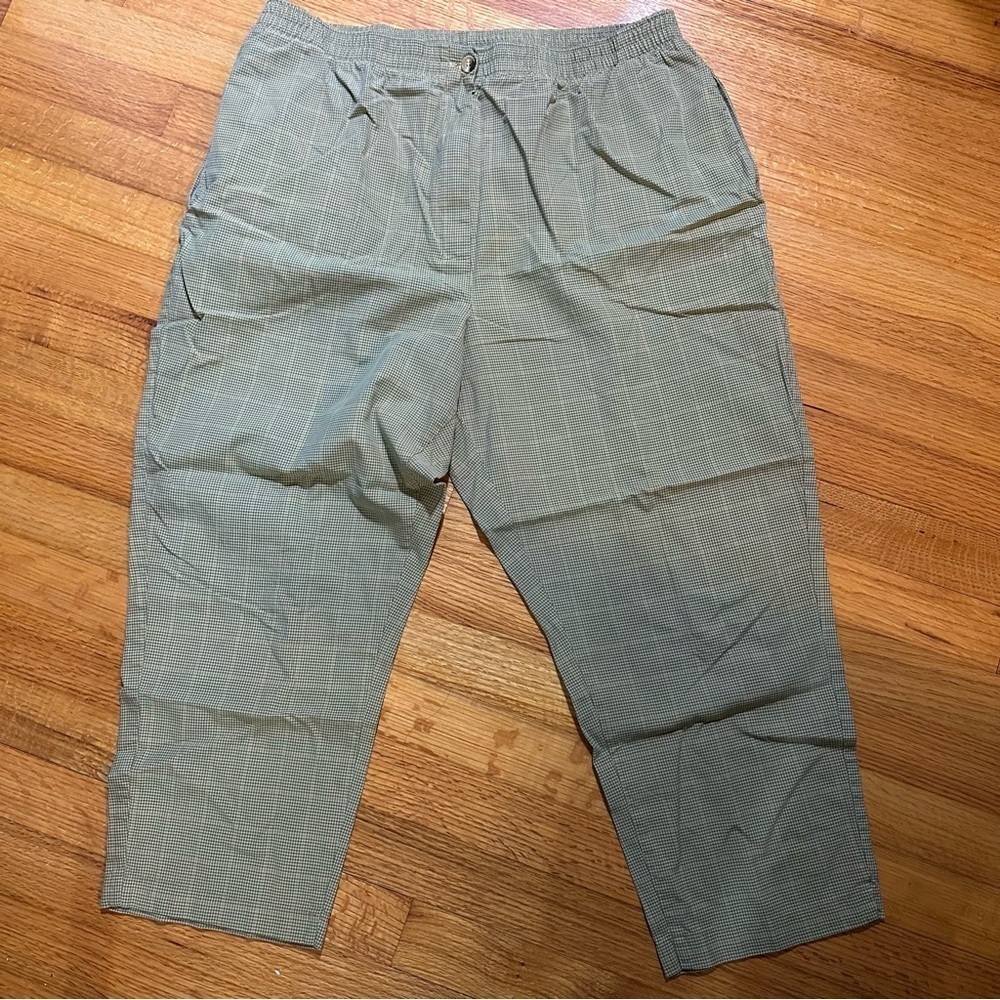 L.L. Bean Petite Large cropped Pants (h8